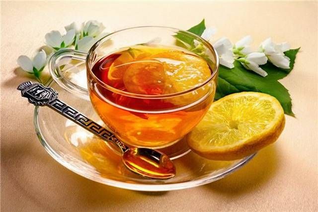 Teh dengan madu dan lemon